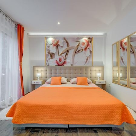 Room&Studio Apartment Just Enjoy Сплит Екстериор снимка