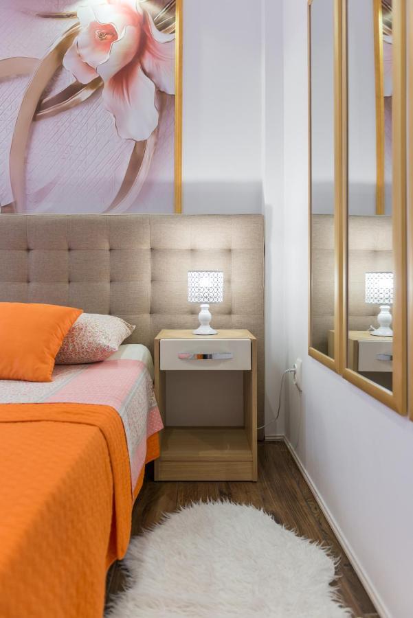 Room&Studio Apartment Just Enjoy Сплит Екстериор снимка